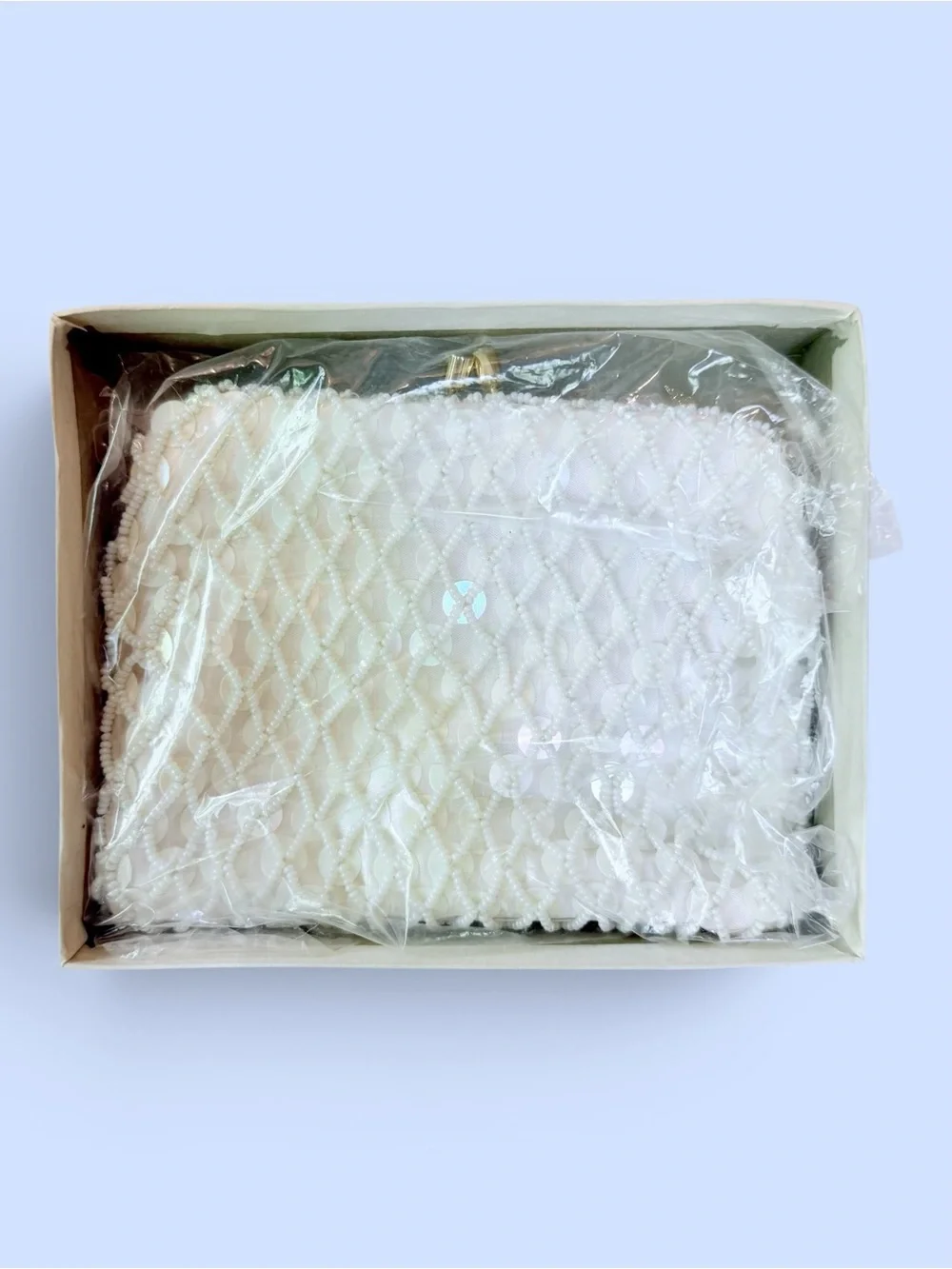 Hong Kong Evening Clutch White Seed Beads‎ Opalescent Sequins Original Box VTG